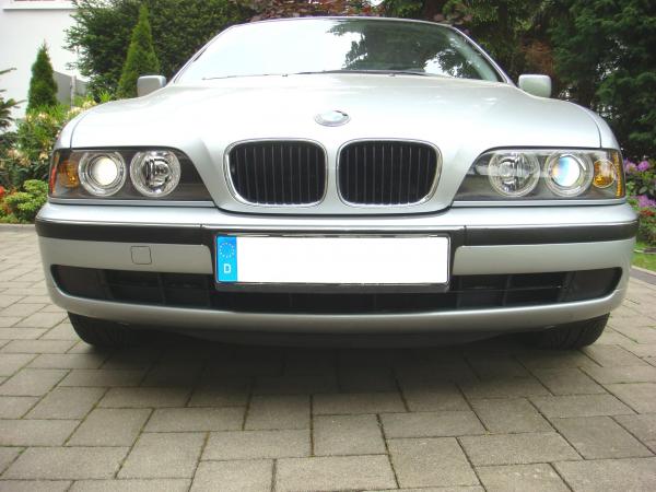 Reflektorhalter am BMW e39 Facelift ersetzen ohne den Scheinwerfer